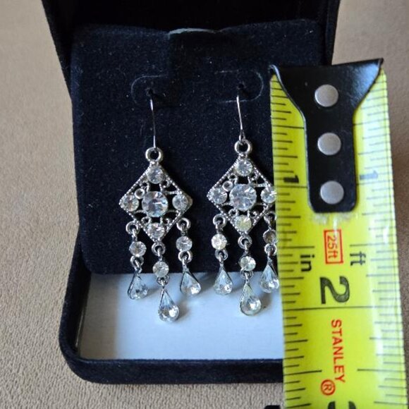Beautiful hanging earrings - Picture 4 of 4